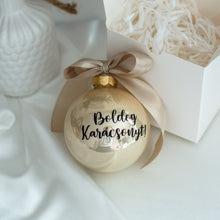 Kép betöltése a galériamegjelenítőbe: Karácsonyi névre szóló gömbök matricázva